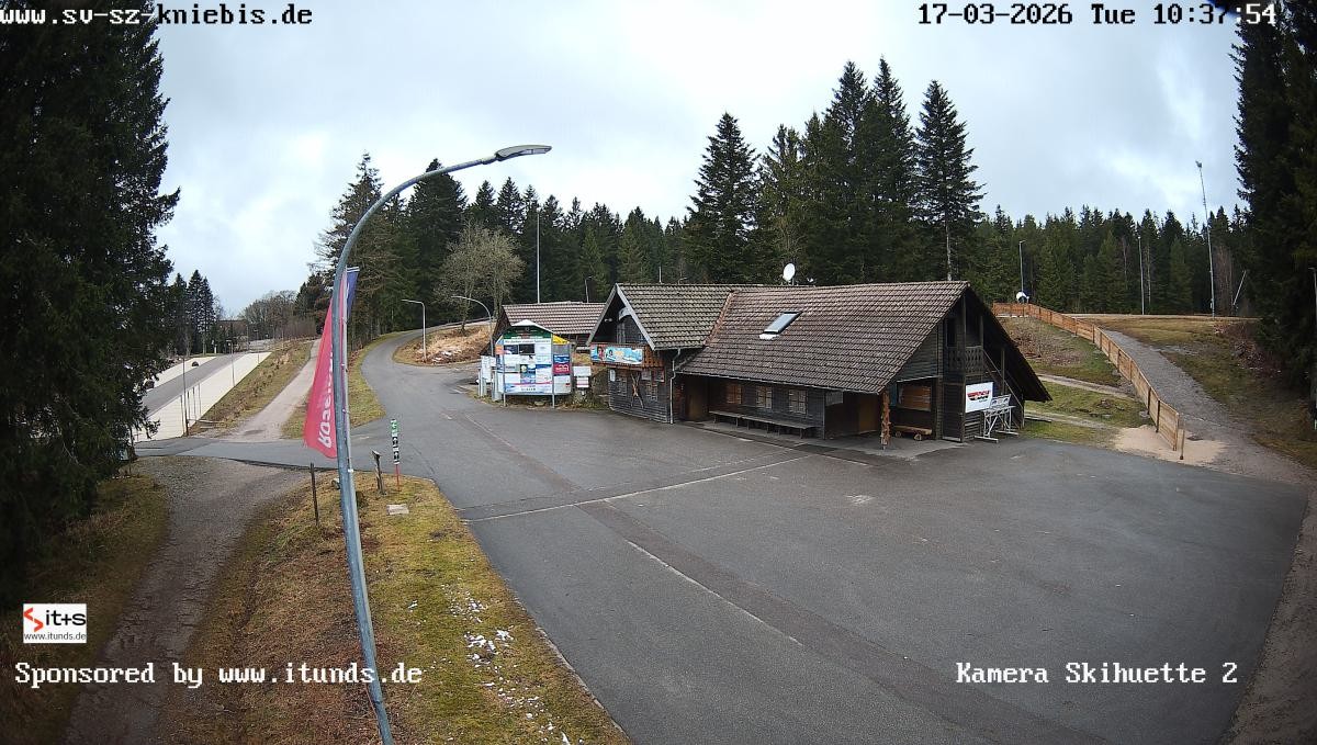 Archived image Webcam Kniebis hut