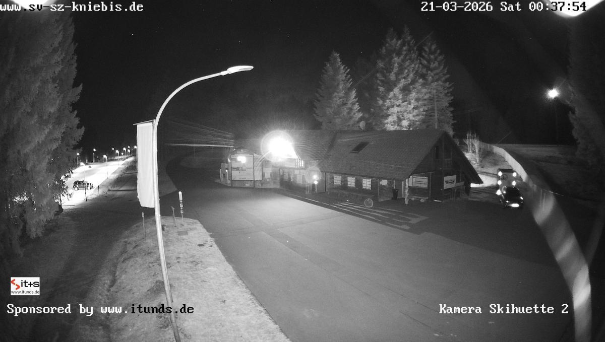 Archived image Webcam Kniebis hut