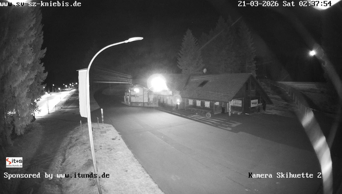 Archived image Webcam Kniebis hut