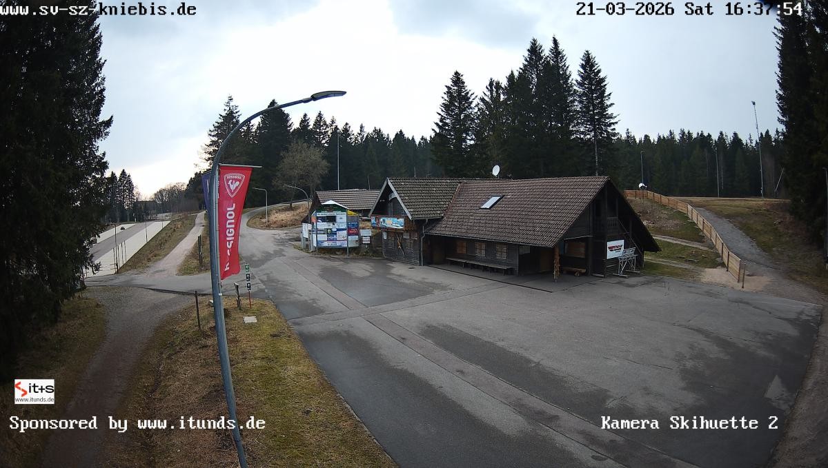 Archived image Webcam Kniebis hut