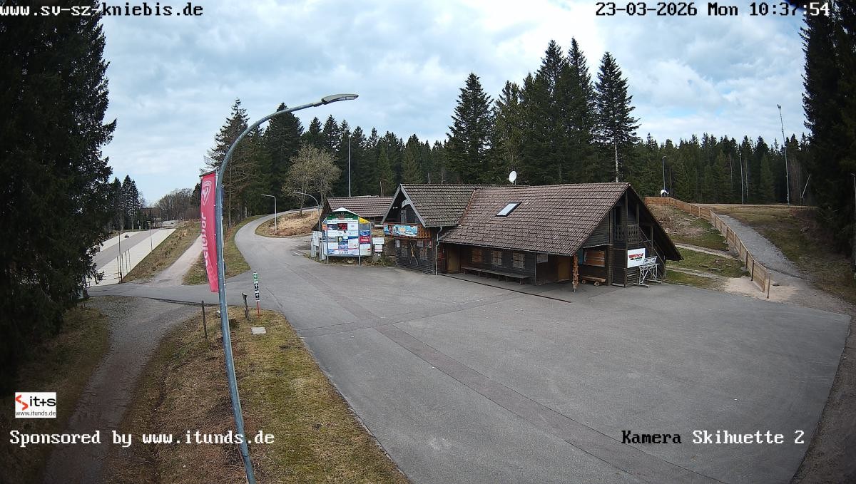 Archived image Webcam Kniebis hut