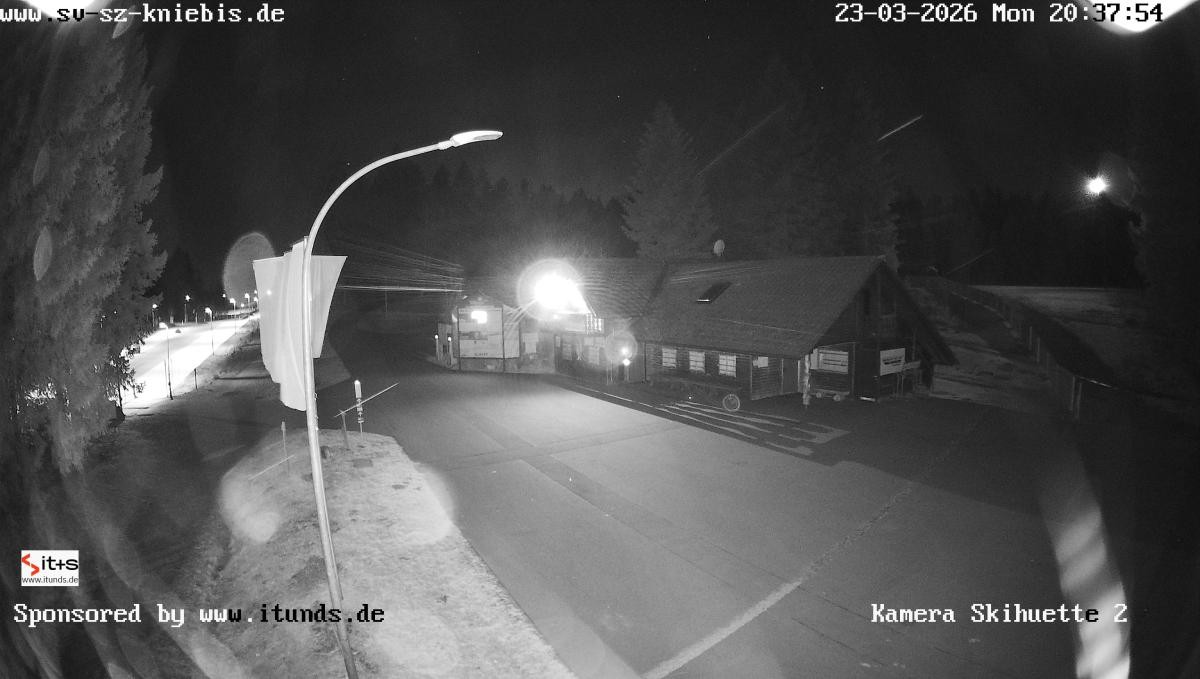 Archived image Webcam Kniebis hut