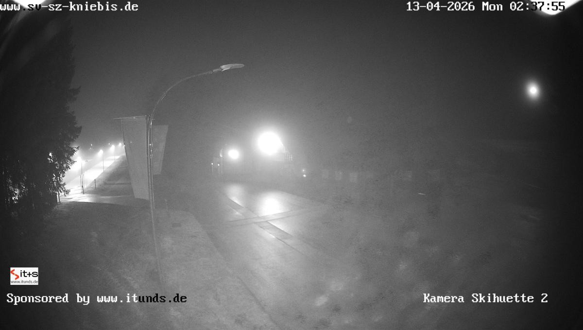 Archived image Webcam Kniebis hut