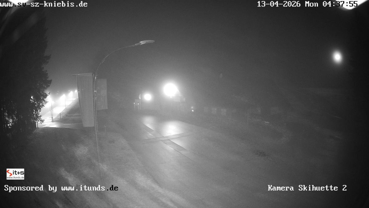 Archived image Webcam Kniebis hut