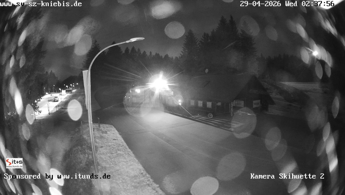 Archived image Webcam Kniebis hut