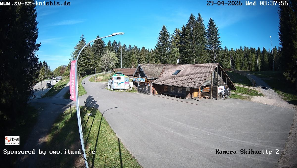 Archived image Webcam Kniebis hut