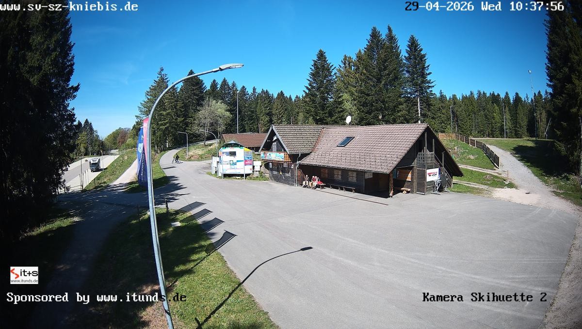 Archived image Webcam Kniebis hut