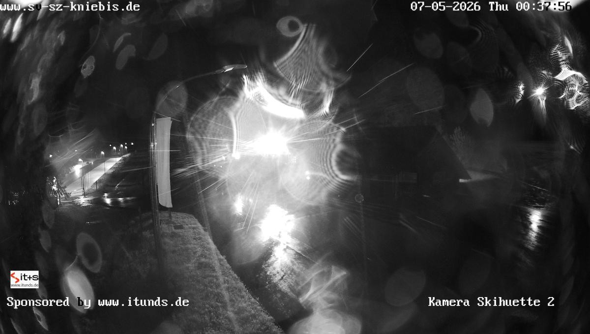 Archived image Webcam Kniebis hut