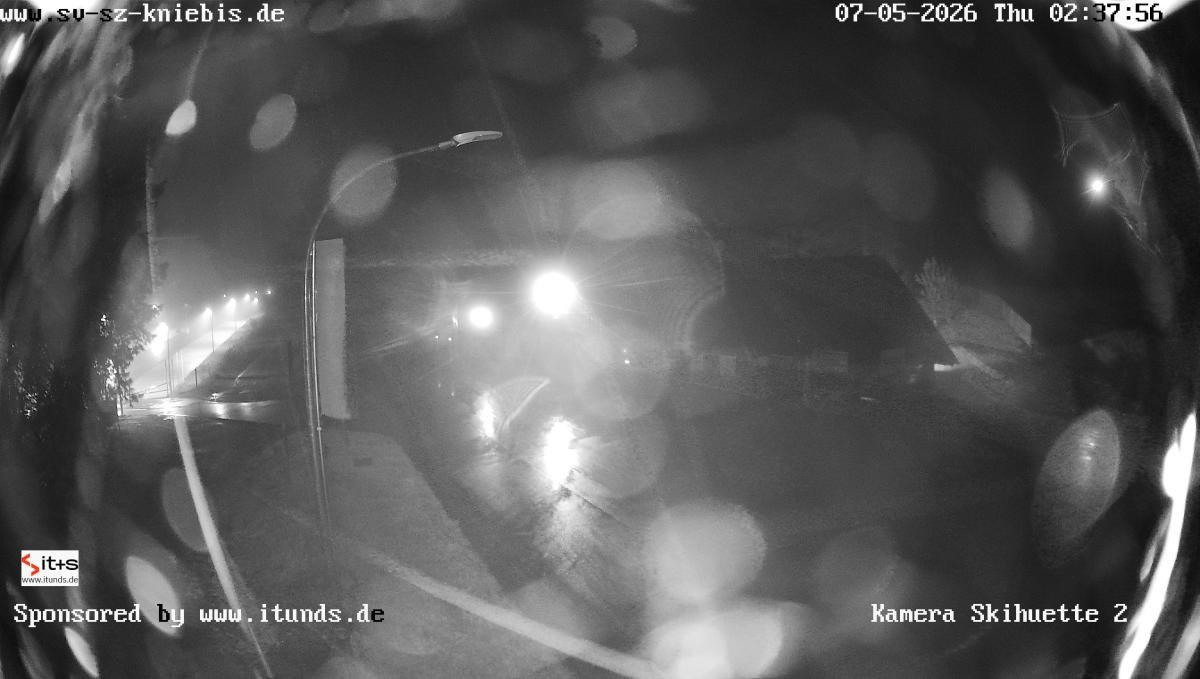 Archived image Webcam Kniebis hut