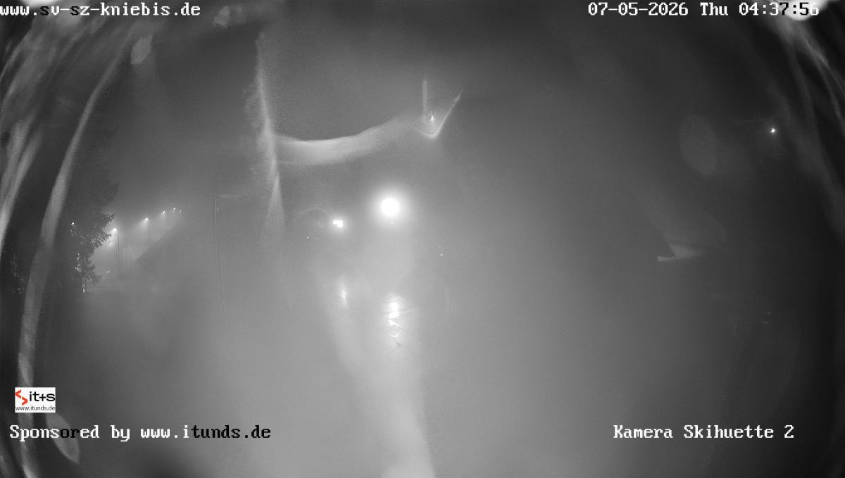 Archived image Webcam Kniebis hut