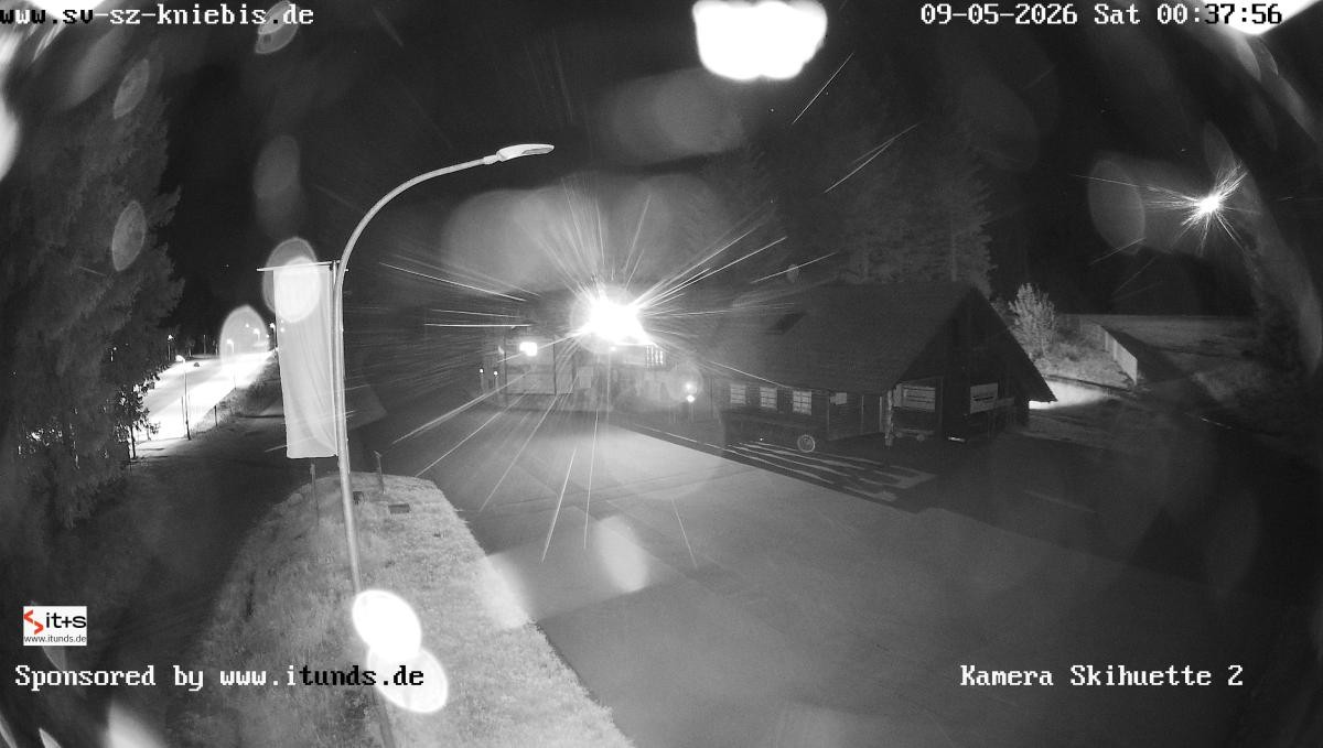 Archived image Webcam Kniebis hut