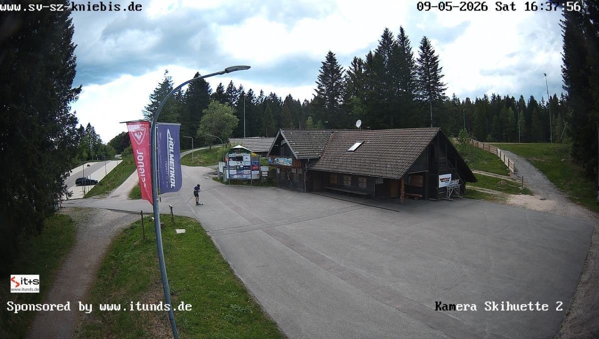 Archived image Webcam Kniebis hut