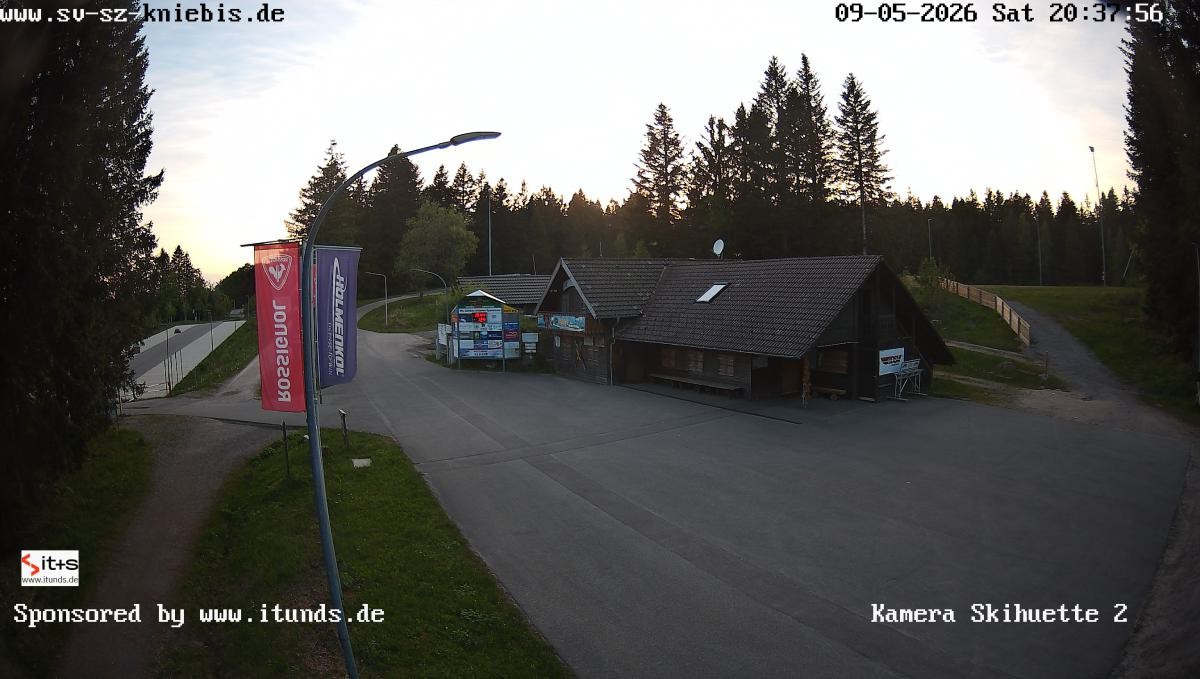 Archived image Webcam Kniebis hut