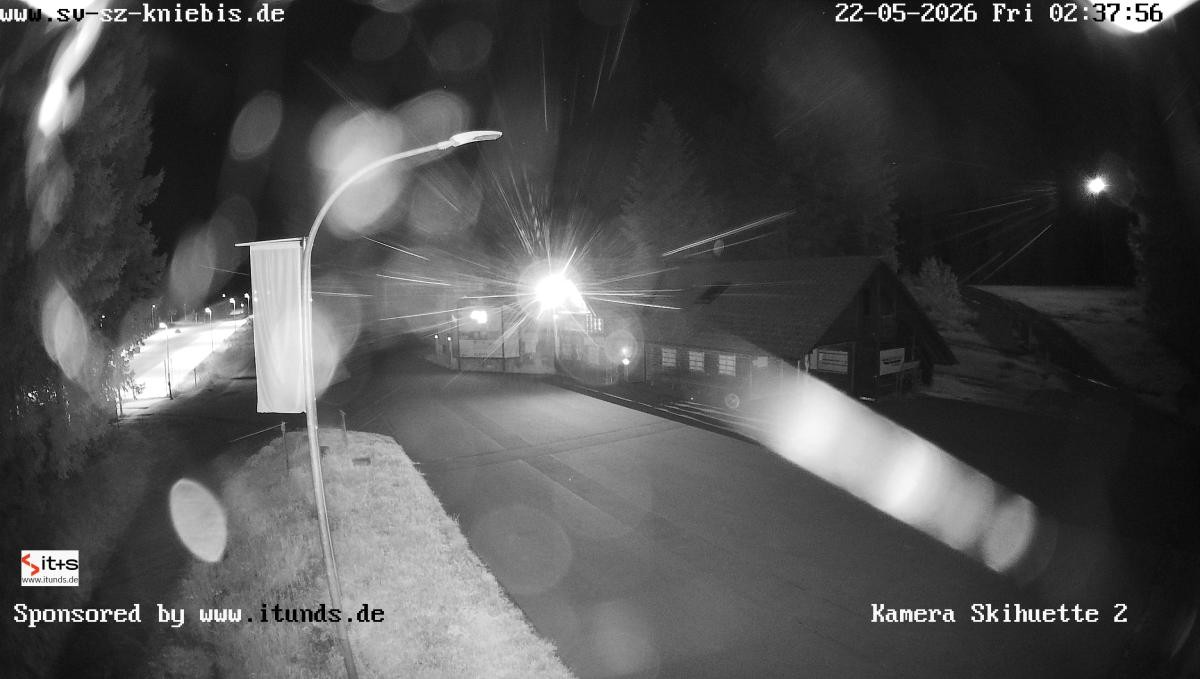 Archived image Webcam Kniebis hut