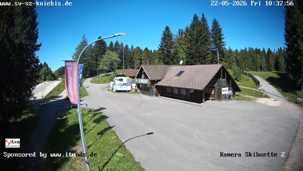 Archived image Webcam Kniebis hut
