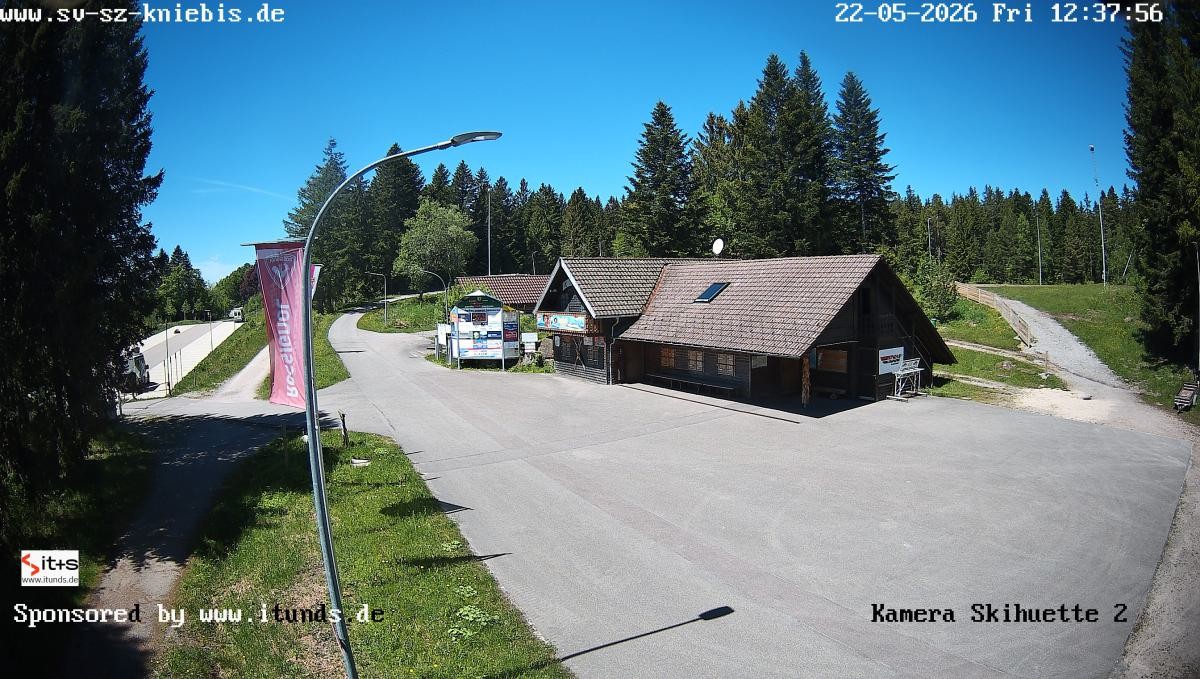 Archived image Webcam Kniebis hut