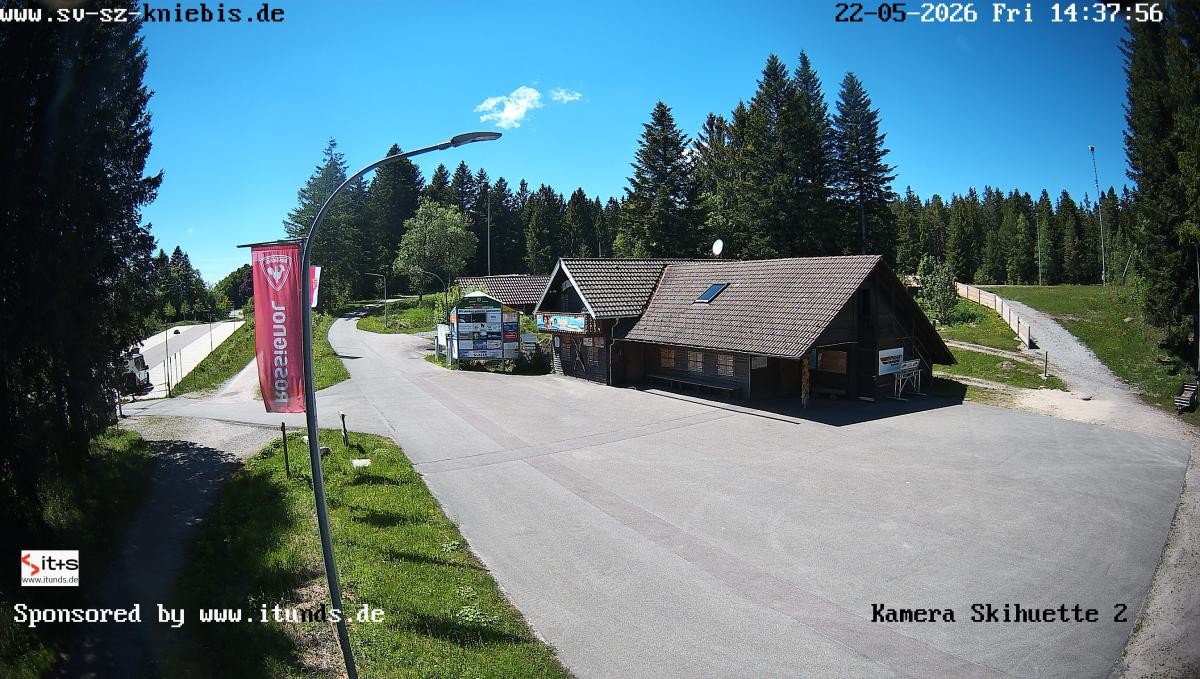 Archived image Webcam Kniebis hut