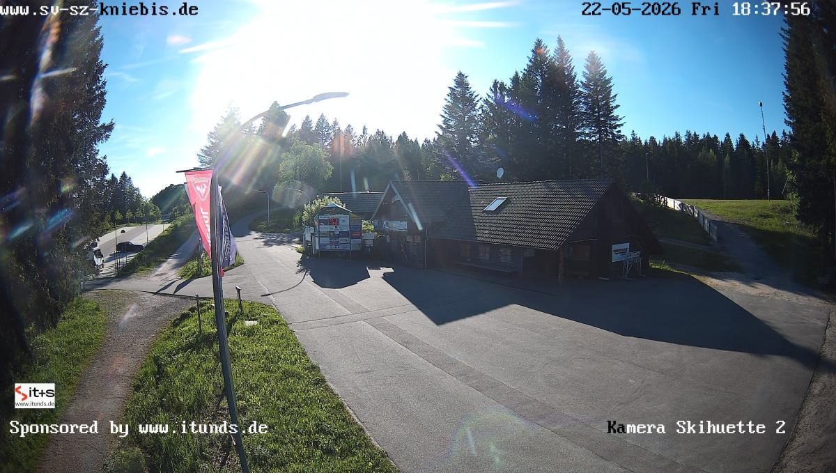 Archived image Webcam Kniebis hut