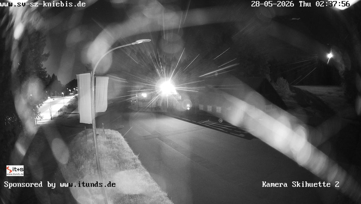 Archived image Webcam Kniebis hut