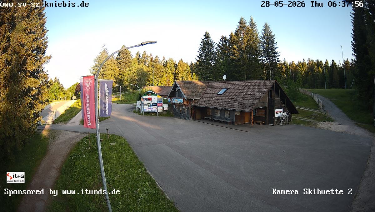Archived image Webcam Kniebis hut