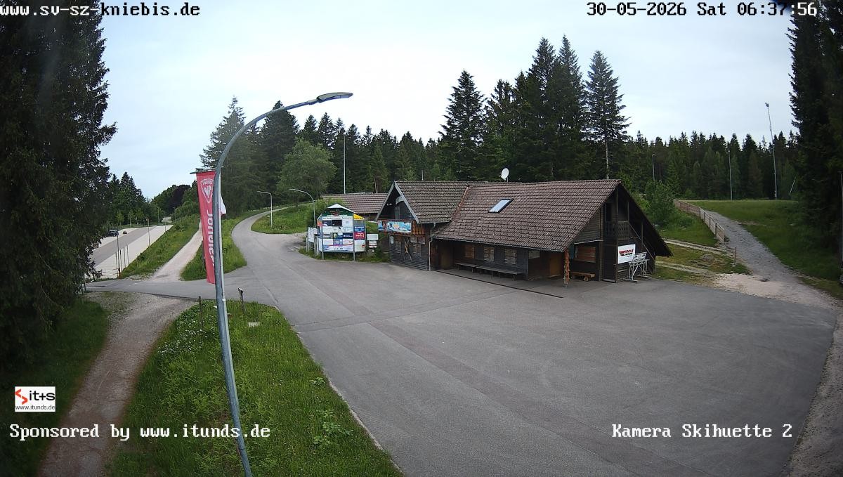 Archived image Webcam Kniebis hut