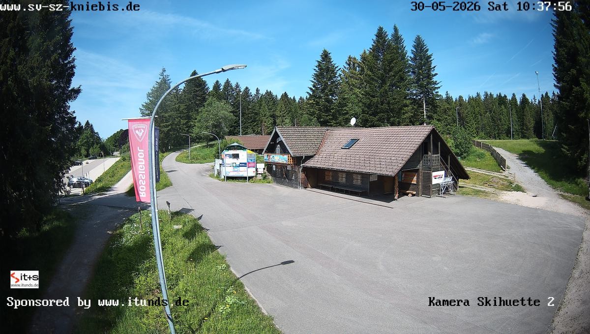 Archived image Webcam Kniebis hut