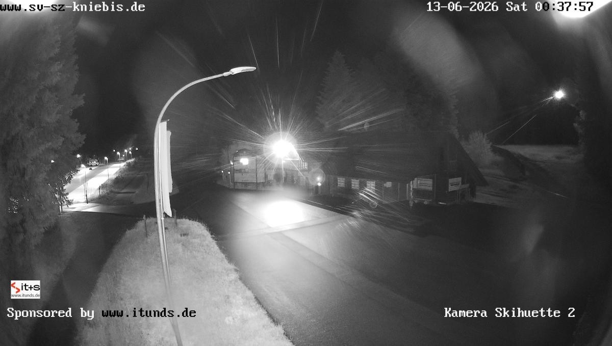 Archived image Webcam Kniebis hut