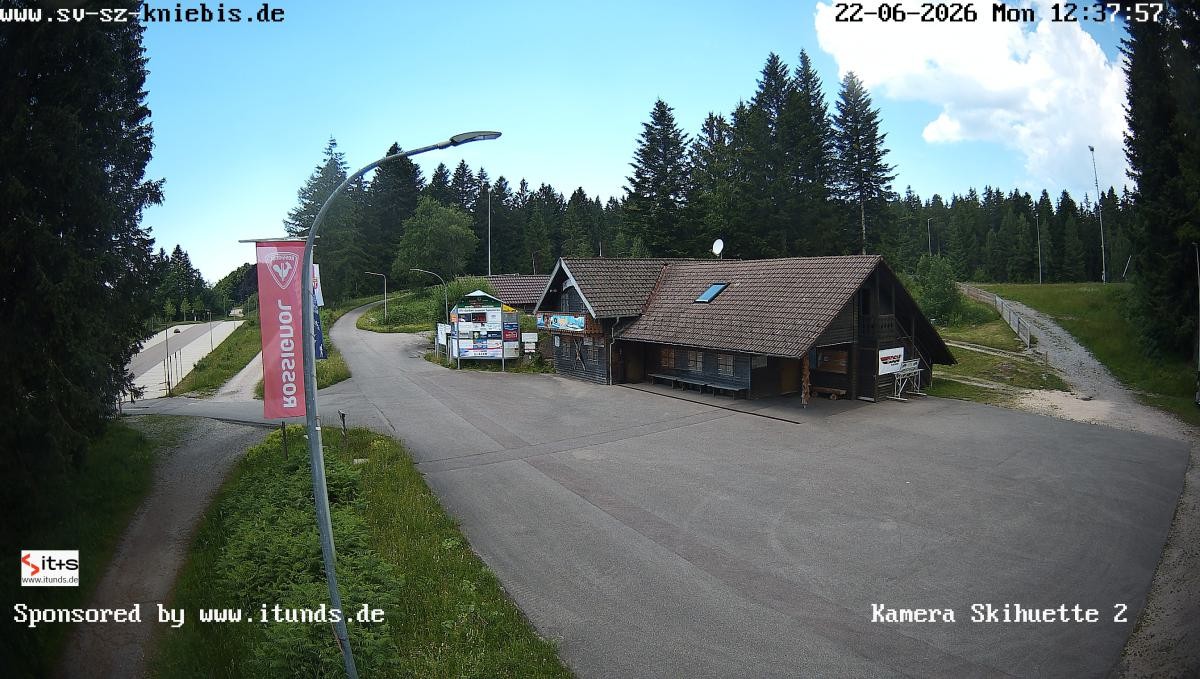 Archived image Webcam Kniebis hut
