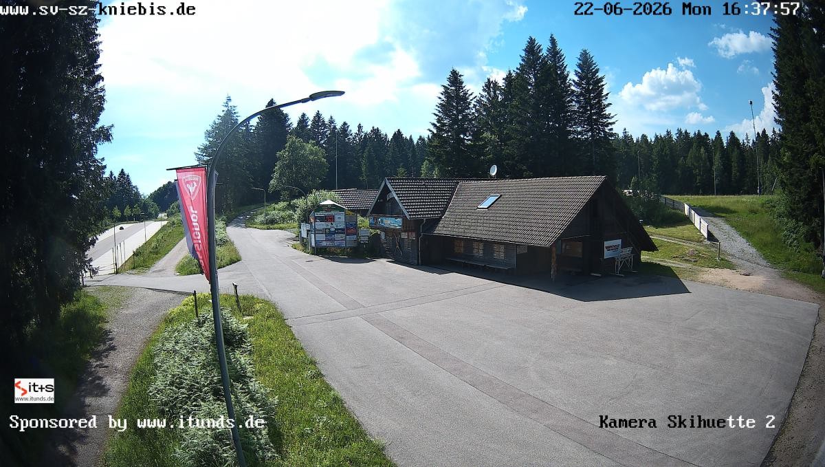 Archived image Webcam Kniebis hut