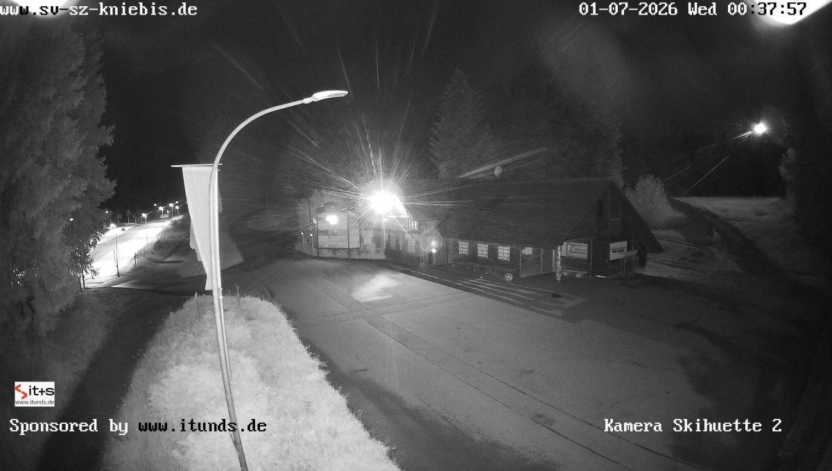 Archived image Webcam Kniebis hut