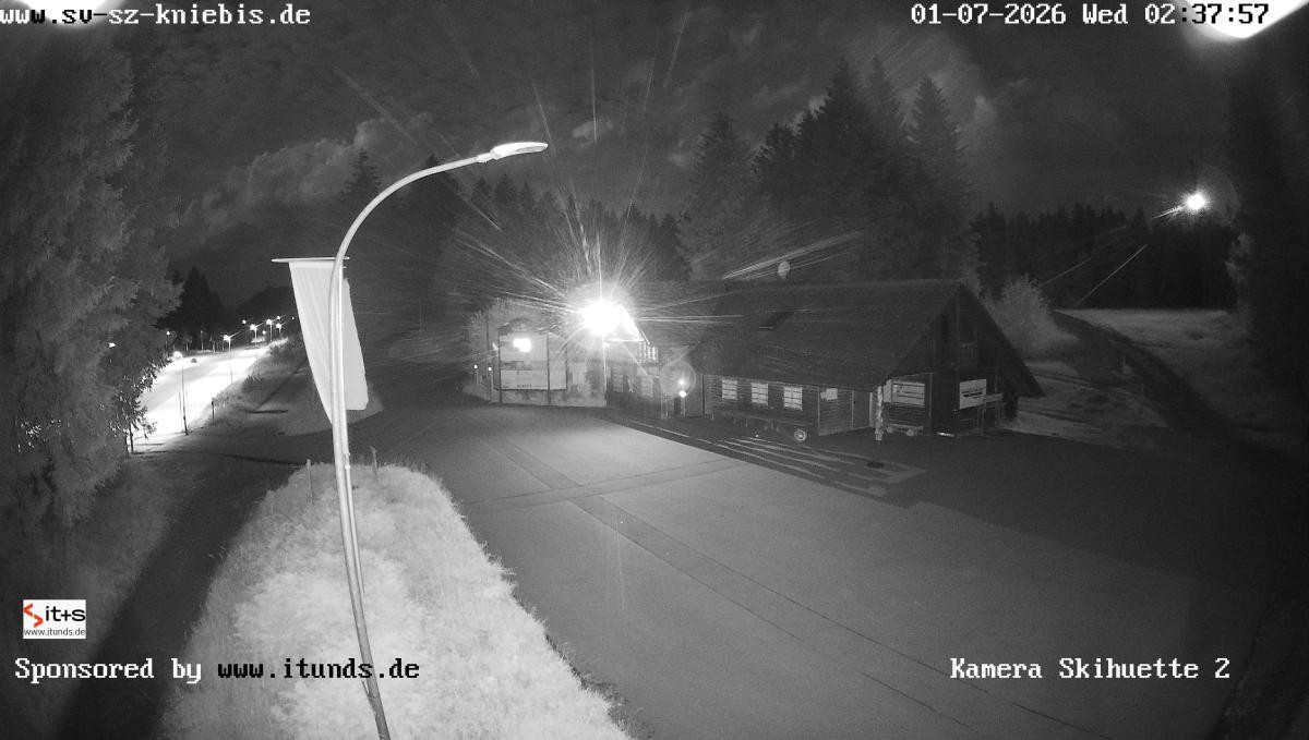 Archived image Webcam Kniebis hut