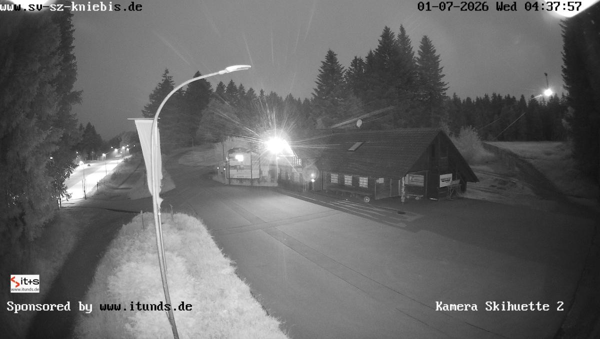 Archived image Webcam Kniebis hut