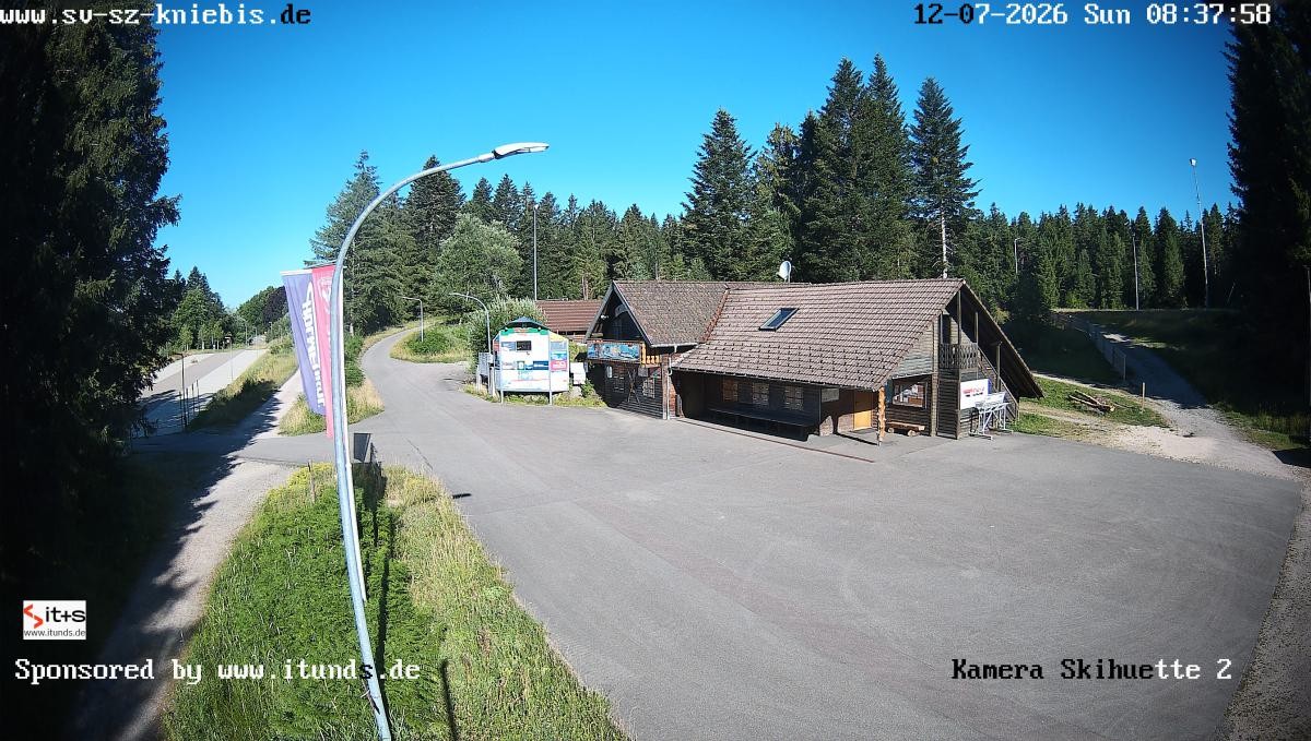 Archived image Webcam Kniebis hut