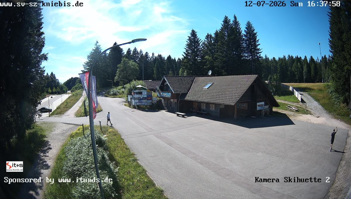 Archived image Webcam Kniebis hut
