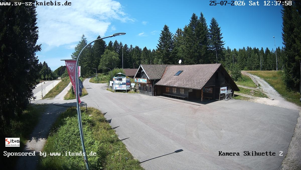 Archived image Webcam Kniebis hut