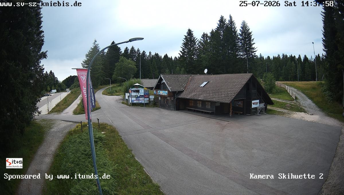 Archived image Webcam Kniebis hut