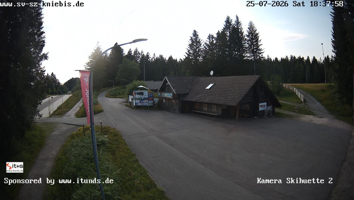 Archived image Webcam Kniebis hut