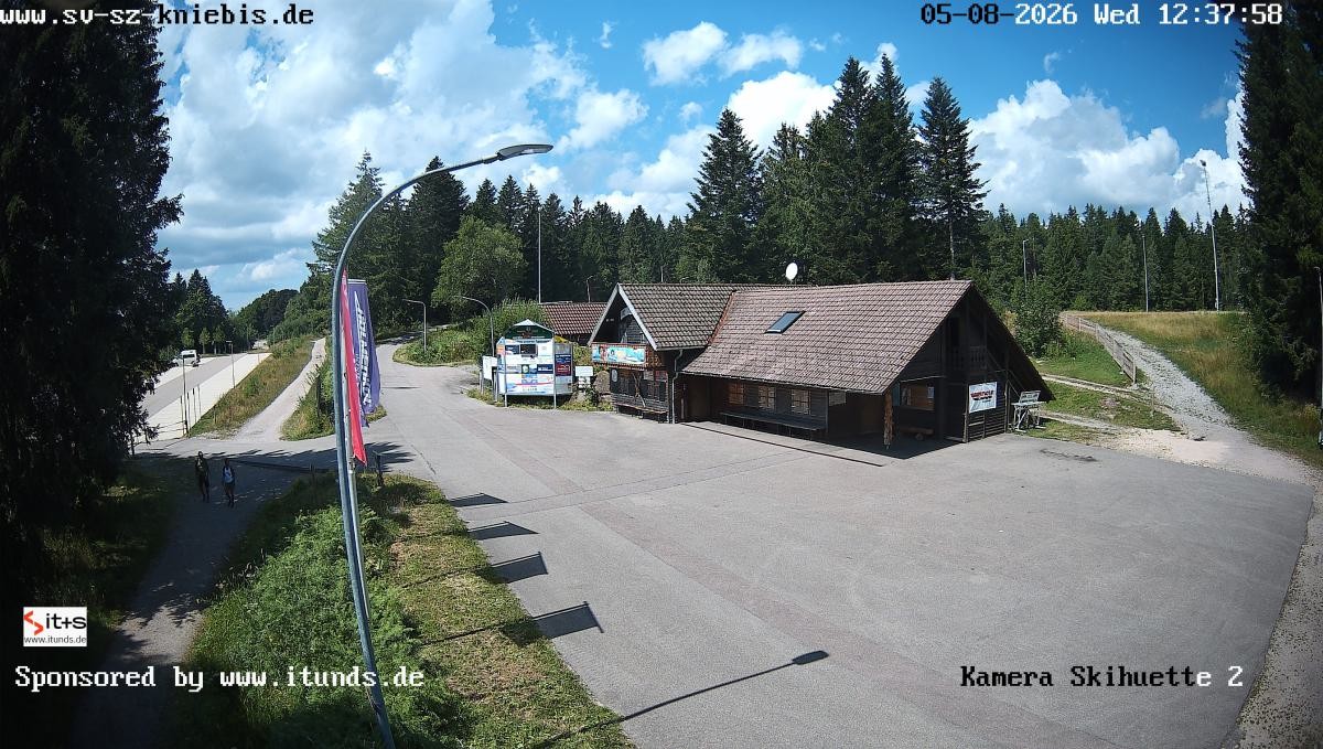 Archived image Webcam Kniebis hut