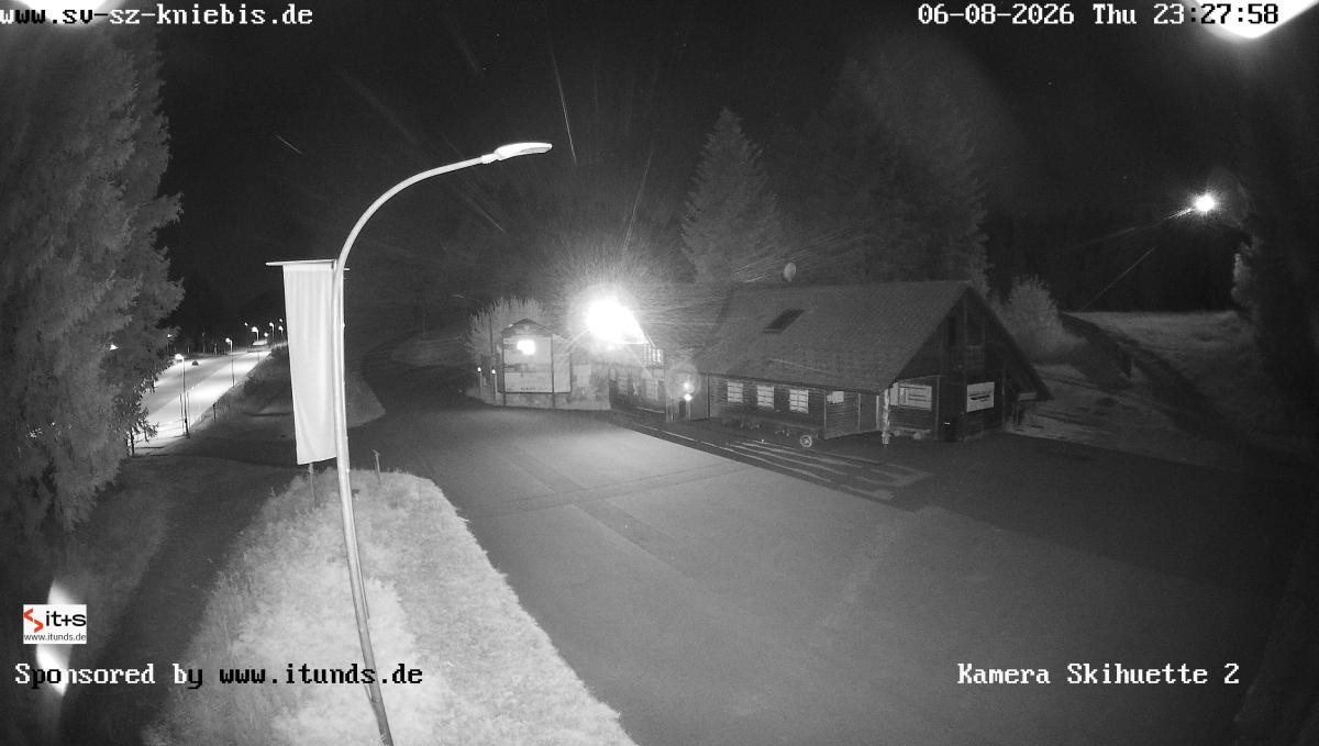 Archived image Webcam Kniebis hut