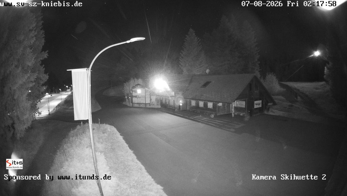 Archived image Webcam Kniebis hut