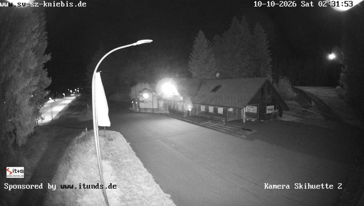 Archived image Webcam Kniebis hut