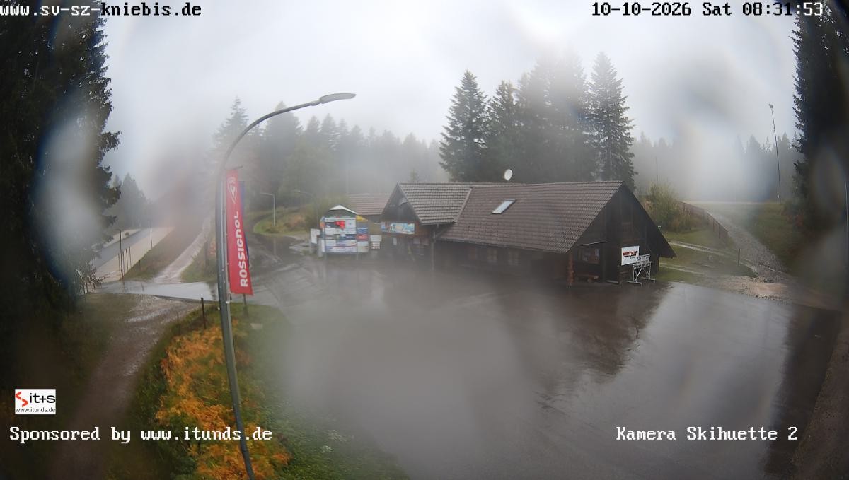 Archived image Webcam Kniebis hut