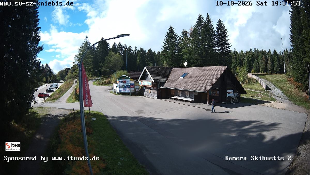 Archived image Webcam Kniebis hut