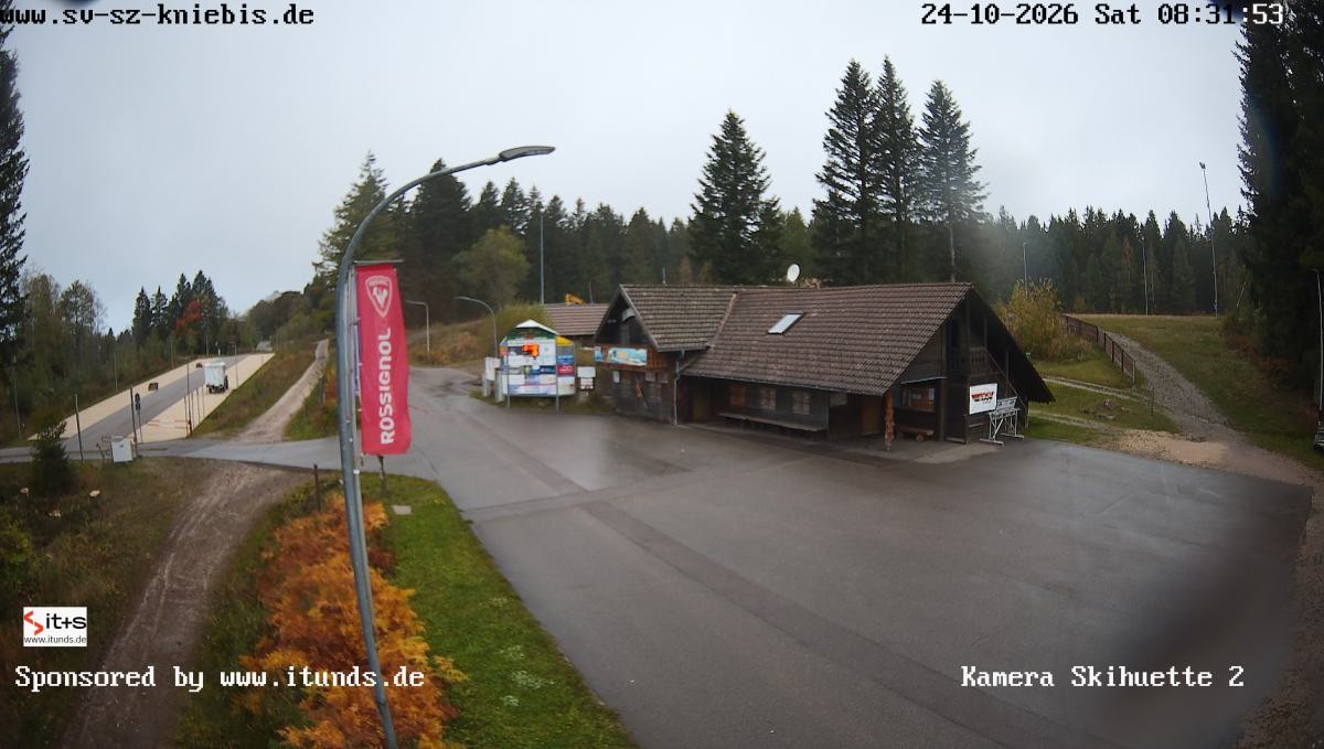 Archived image Webcam Kniebis hut