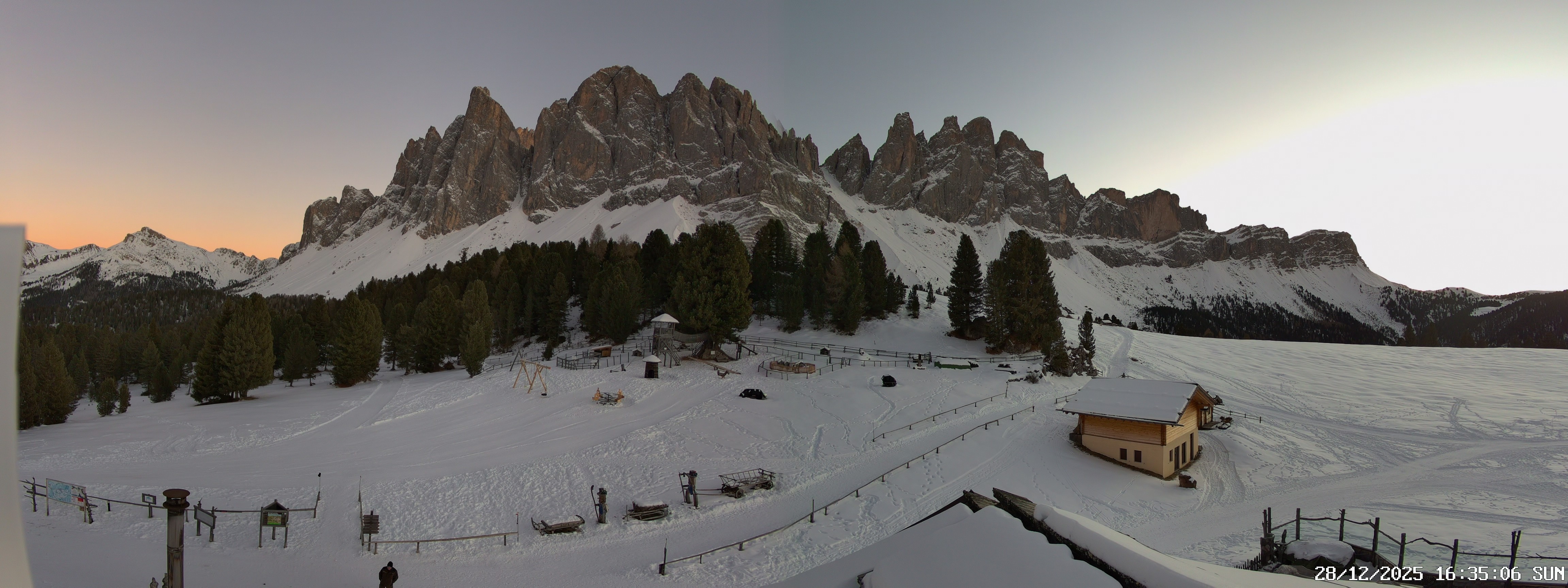Archiv Foto Webcam Geislerspitzen - Blick von der Geisleralm