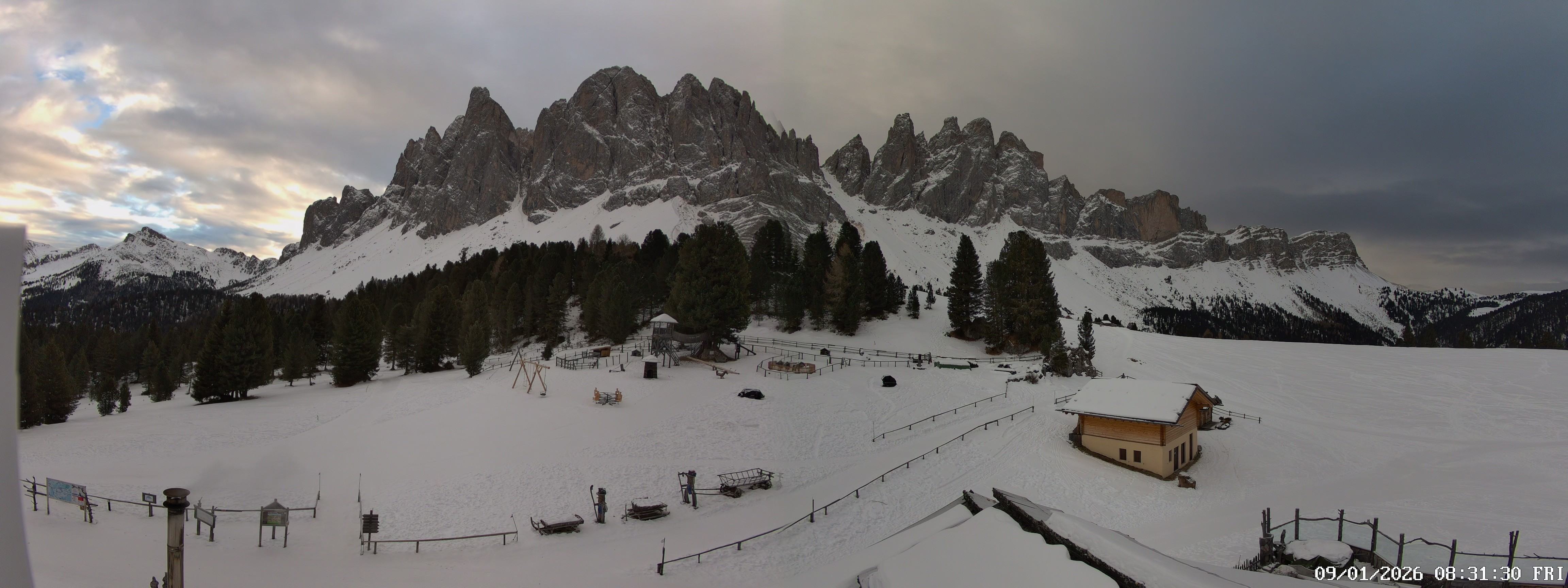 Archiv Foto Webcam Geislerspitzen - Blick von der Geisleralm