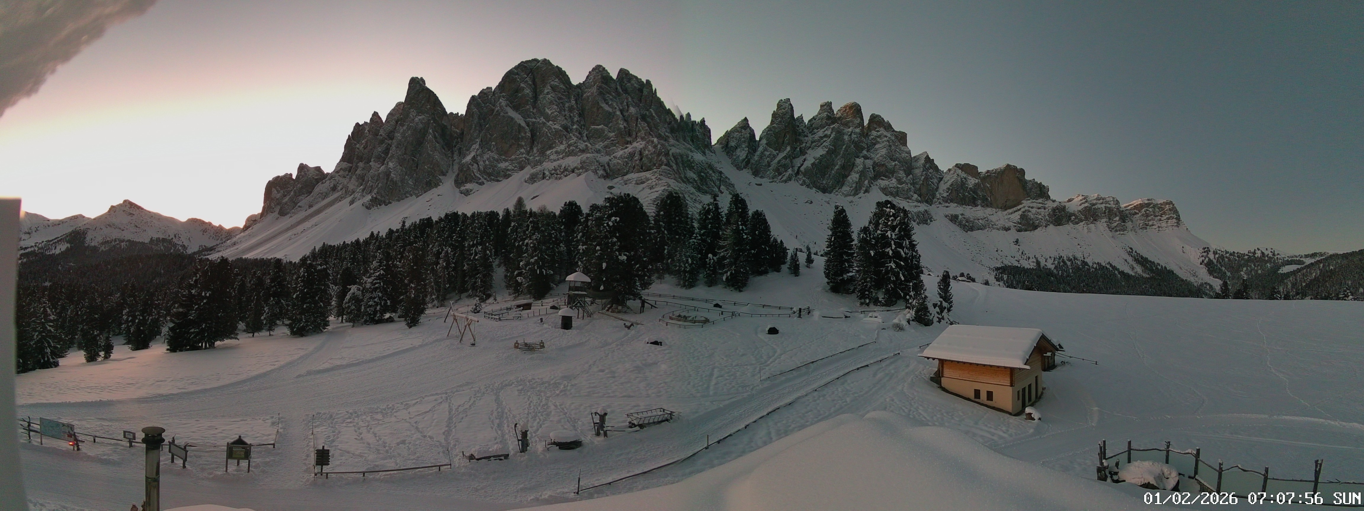 Archiv Foto Webcam Geislerspitzen - Blick von der Geisleralm