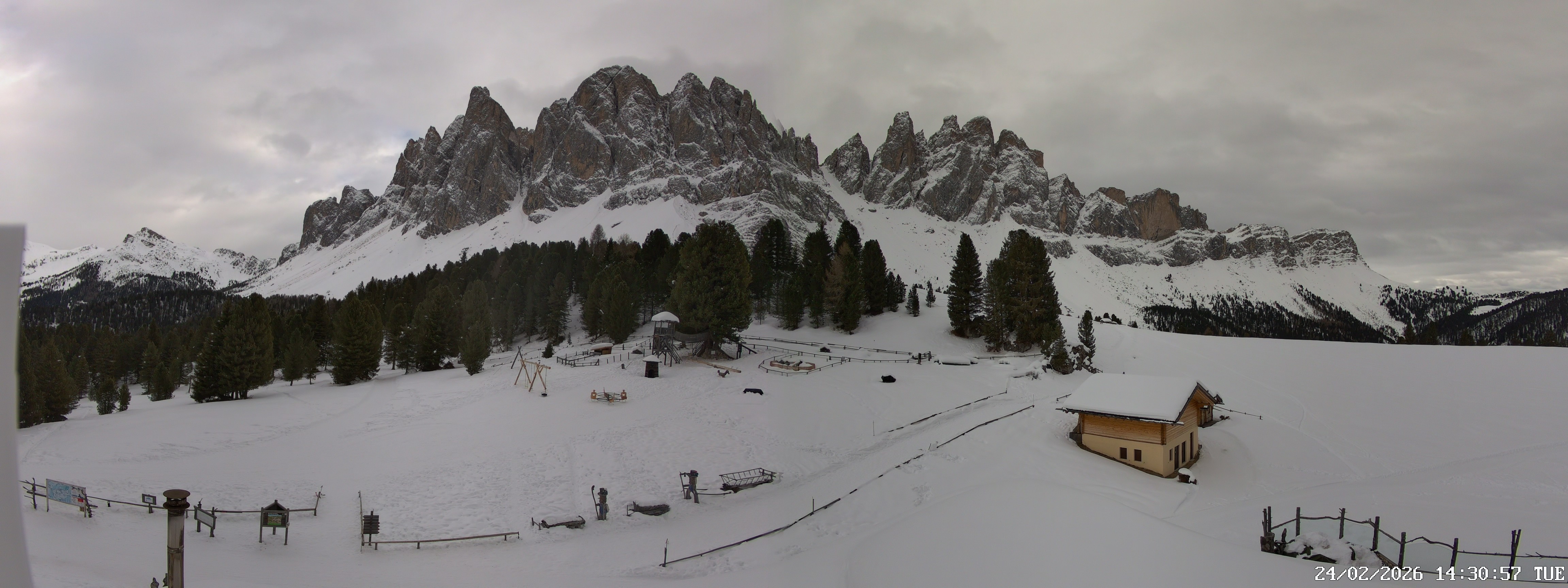 Archiv Foto Webcam Geislerspitzen - Blick von der Geisleralm