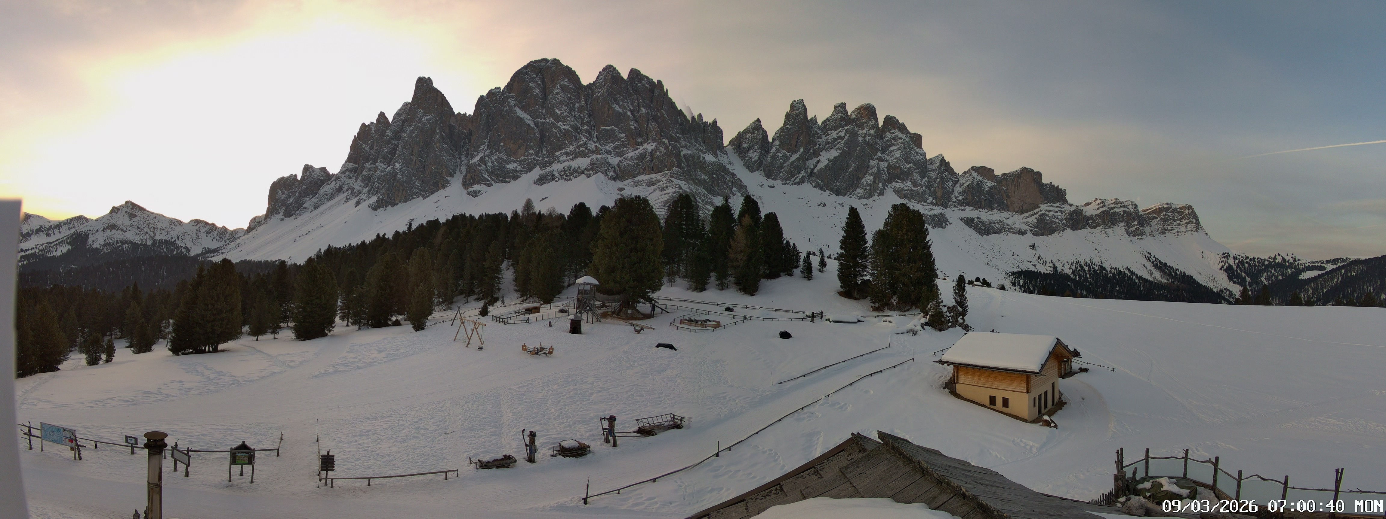 Archiv Foto Webcam Geislerspitzen - Blick von der Geisleralm