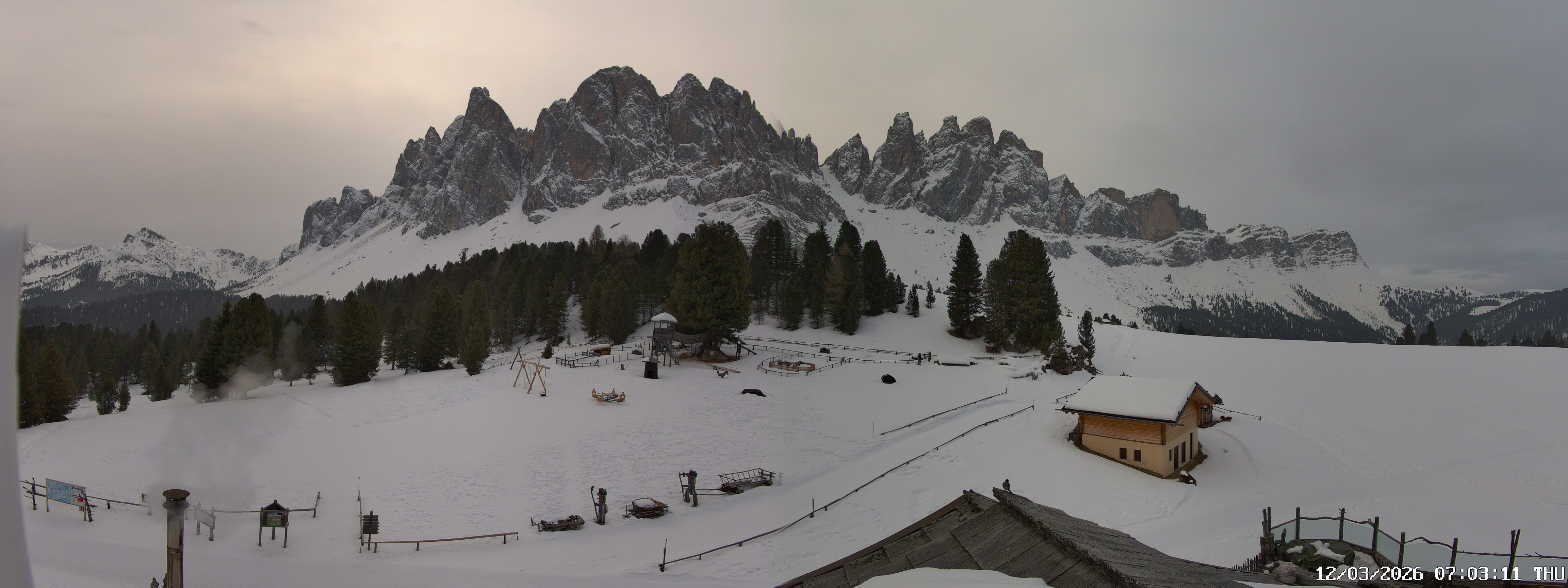 Archiv Foto Webcam Geislerspitzen - Blick von der Geisleralm